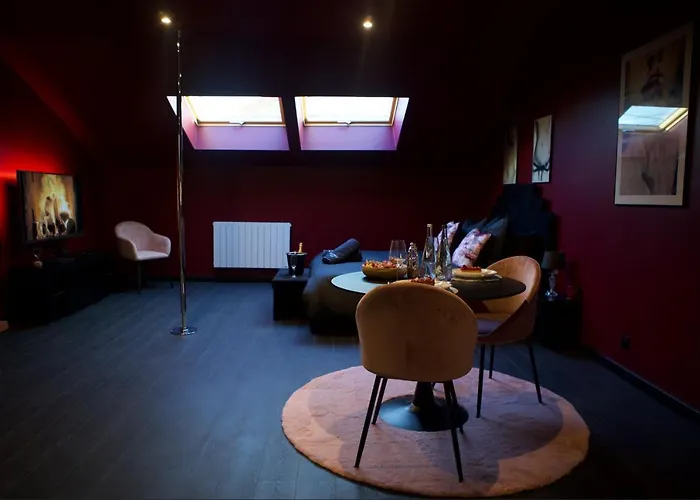 Parenthese Love - Amour & Tentation Suite Balneo Spa Proche Orly-Paris