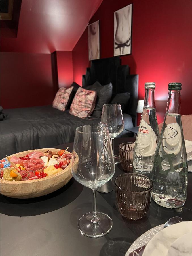 Parenthese - & Tentation Balneo Proche Orly-paris Apartment *