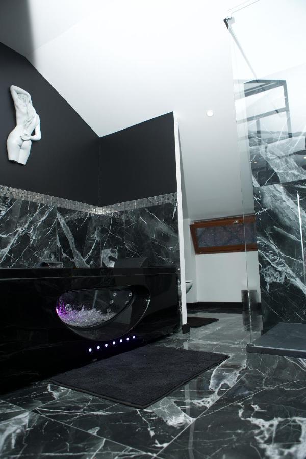 Parenthese - & Tentation Balneo Proche Orly-paris Apartment *